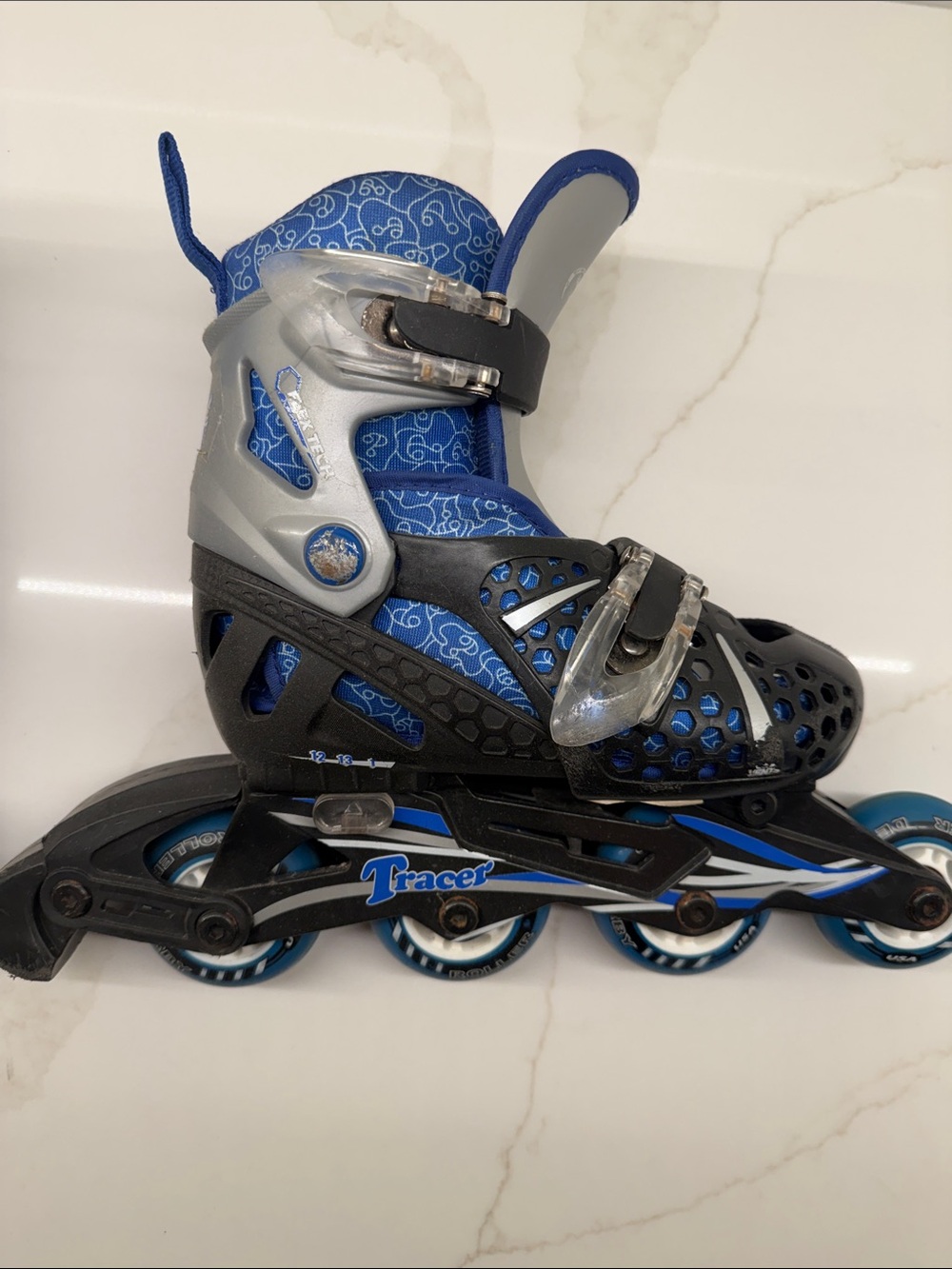 Kids Adjustable Blue and Silver Inline Skates - Picture 2 of 7